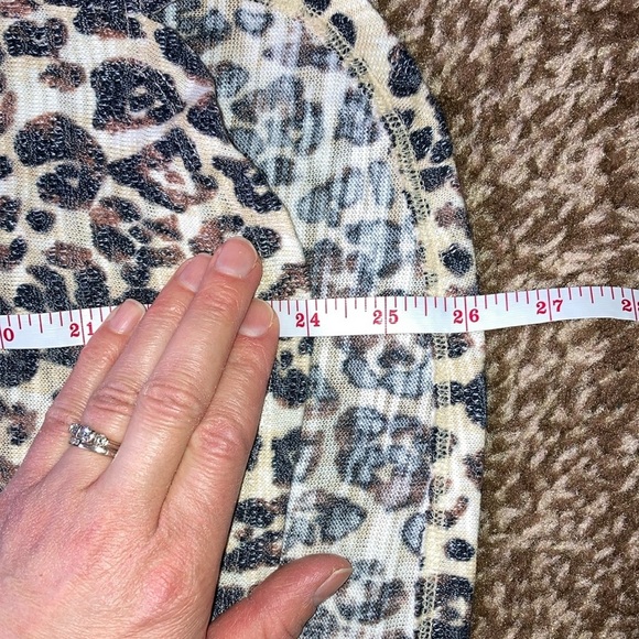 Jones New York Cream Ruched 3/4 Sleeve Blouse - Picture 12 of 13